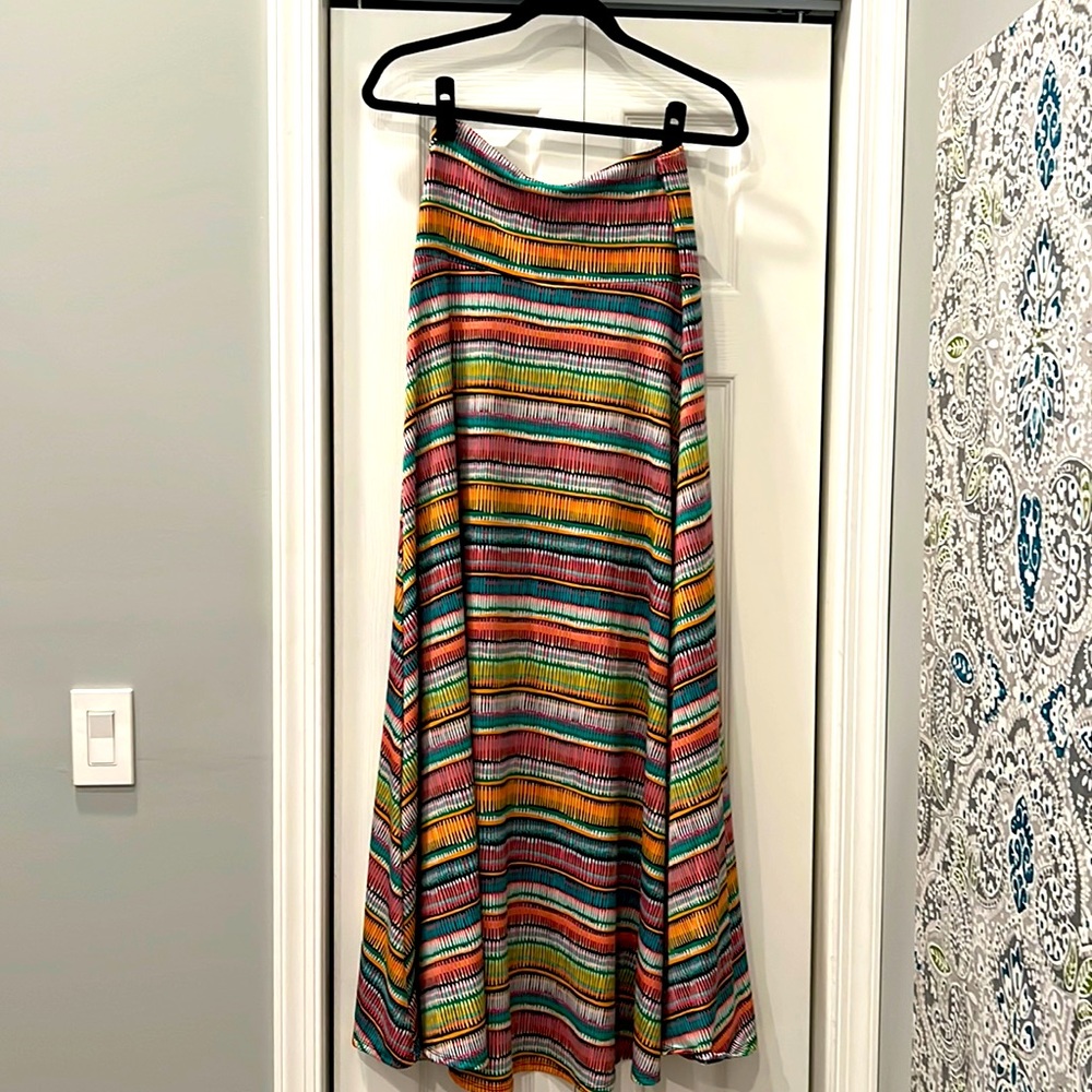 EUC LuLaRoe Maxi Skirt in multicolor print, Size M